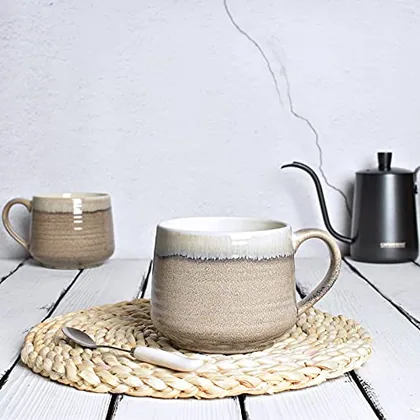 A Bosmarlin mug in a reactive glaze
