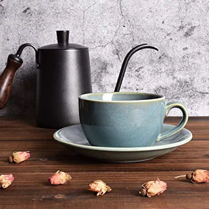 A Bosmarlin mug in a reactive glaze