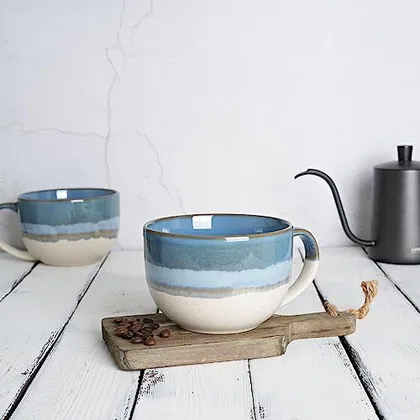 A Bosmarlin mug in a reactive glaze