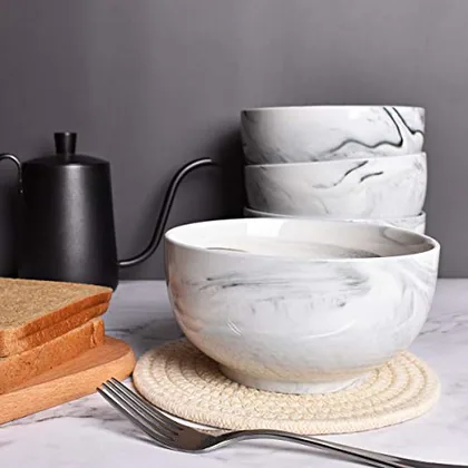 A Bosmarlin mug in a reactive glaze